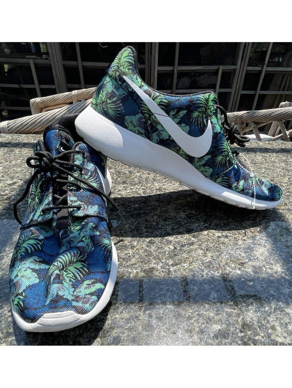 Nike Men's Roshe One Run Print 'Poison Green Palm Trees' Sz 12